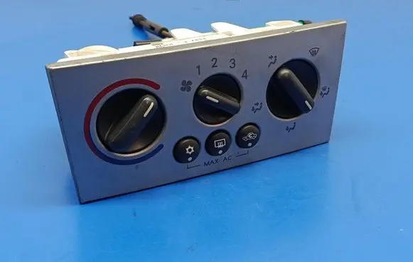 Opel Meriva A Climate control unit 13191583