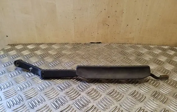 Audi 80 90 S2 B4 Front wiper blade arm 893955407E