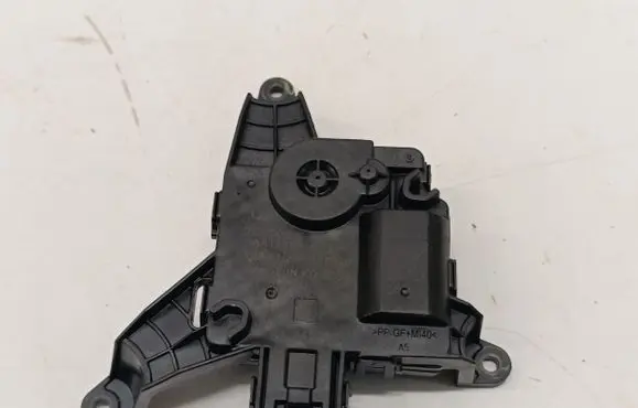 Ford Mustang Mach-E Air flap motor/actuator AA1138004790