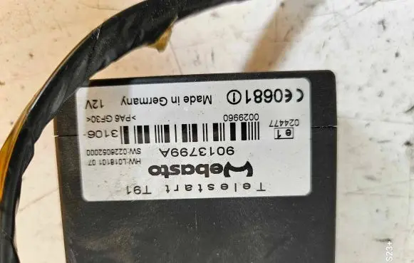 Volkswagen Transporter - Caravelle T5 Auxiliary heating control unit/module 9013799A 0029960 0226052000