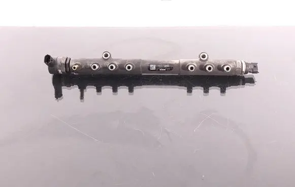 Volvo S60 Fuel main line pipe 0445215023 30757146