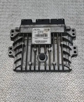 Renault Megane III Engine control unit/module 237100914R 28304871