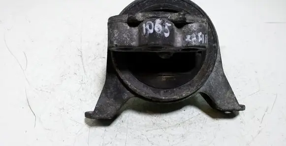 Opel Zafira B Engine mount bracket 24427298