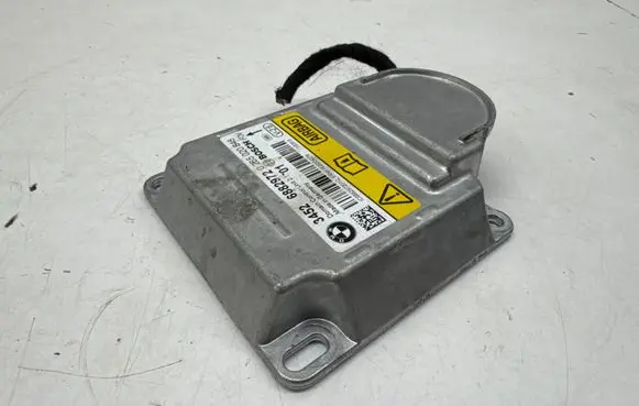 BMW 3 F30 F35 F31 Airbag control unit/module 6882972