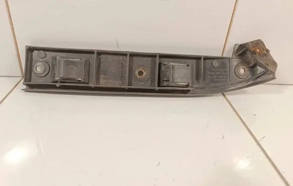 Volkswagen Golf IV Front bumper mounting bracket 1J0807184A