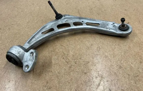 BMW 3 E46 Rear upper control arm/wishbone 31122343352 2343352 31126783376