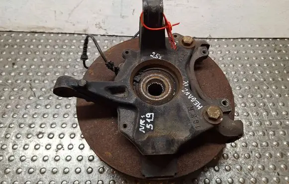 Front wheel hub spindle knuckle