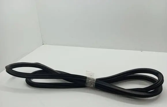 Front door rubber seal