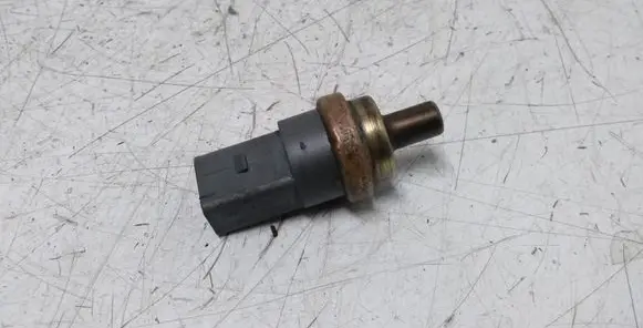 Coolant temperature sensor