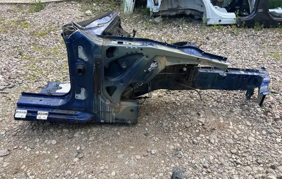 Mercedes-Benz SLC R172 Front quarter panel