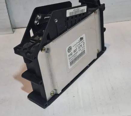 Volkswagen Golf III ABS control unit/module 1H0907379D 10094103224