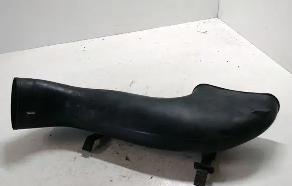 Opel Vectra C Air intake duct part 50095A0 382131589