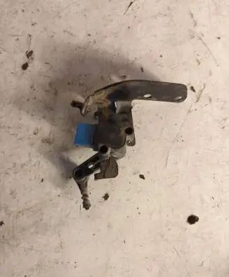 Jaguar XF X250 Air suspension front height level sensor 8W833C280AD