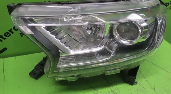 Ford Ranger Headlight/headlamp