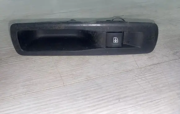 Renault Laguna III Electric window control switch 82944002R