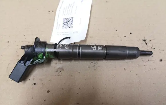 Fuel injector