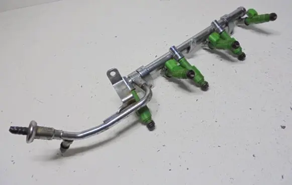 Ford Mondeo MK II Fuel injector XL2E-B5A