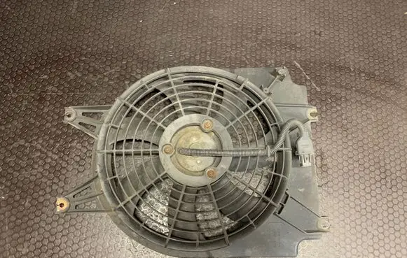 KIA Sorento Air conditioning (A/C) fan (condenser) 