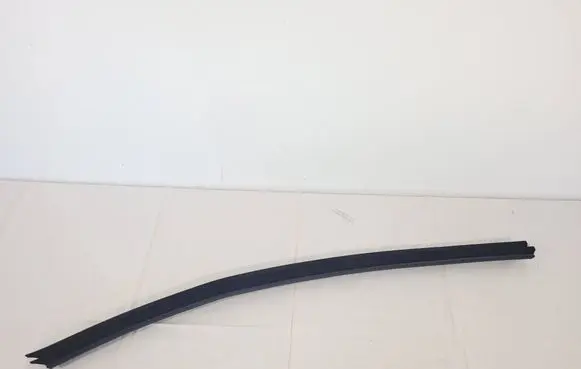 Audi A6 S6 C7 4G Rubber seal front door window/glass 4G0837479