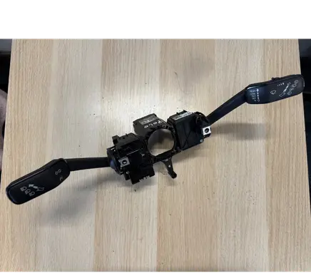 Skoda Fabia Mk3 (NJ) Wiper turn signal indicator stalk/switch 6C0953501