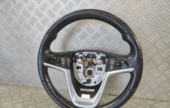 Opel Astra J Steering wheel 307177099P10 0060028858 13351029
