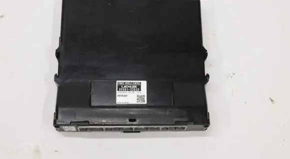 Lexus ES VII XZ10 Other control units/modules 89981-33820