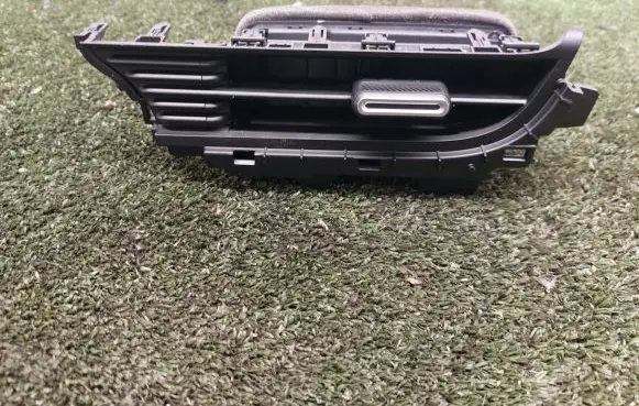 KIA EV6 Dash center air vent grill 97480G1900