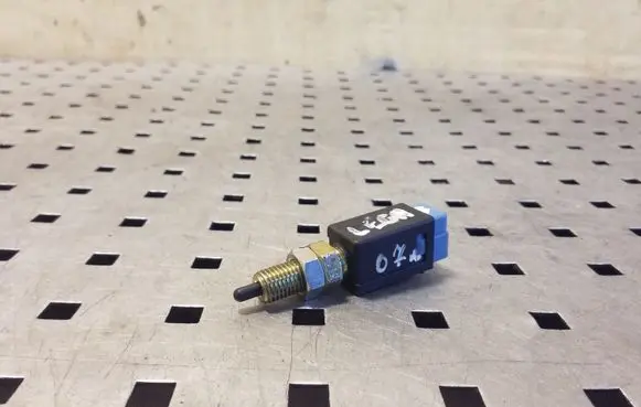 Clutch pedal sensor