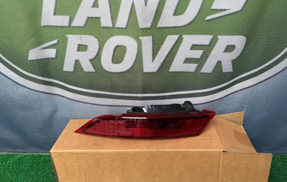 Land Rover Discovery 5 Rear fog light HY3215K273AA
