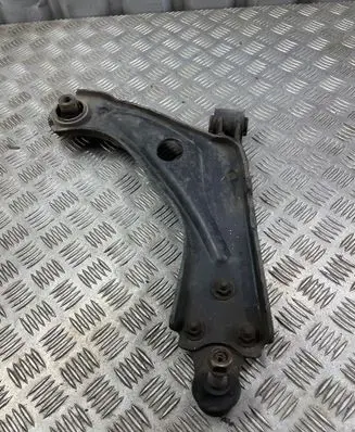 Peugeot 3008 II Front control arm 98138522