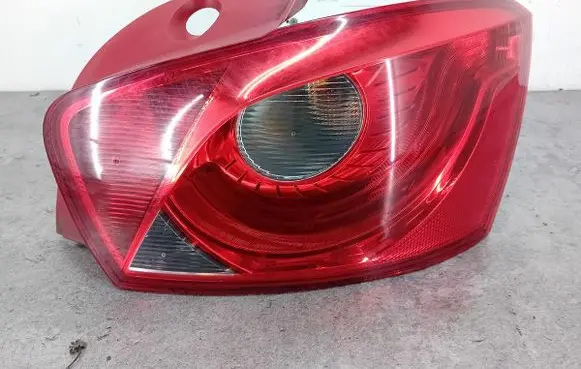 Seat Ibiza IV (6J,6P) Rear/tail lights