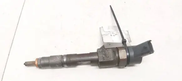 Fuel injector