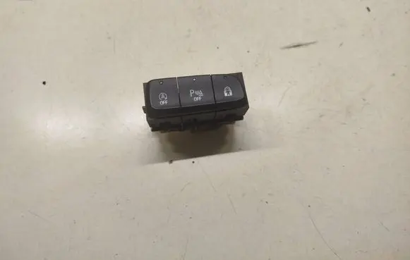 Opel Grandland X Parking (PDC) sensor switch yp00032577 035480302