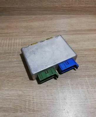 BMW 5 E34 Comfort/convenience module 1384603