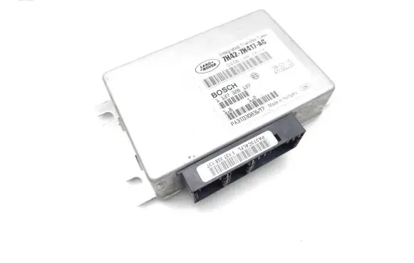 Land Rover Discovery 3 - LR3 Transfer box differential control unit 7H427H417AC 1137328137
