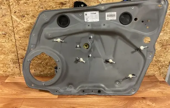 Mercedes-Benz B W245 Front window lifting mechanism without motor A1697203079 994425109 QS1000Q36