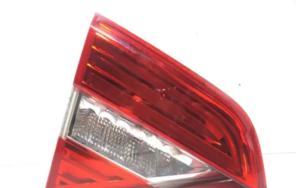 Skoda Superb B6 (3T) Tailgate rear/tail lights 3T5945093A