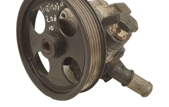 Opel Insignia A Power steering pump 55563329