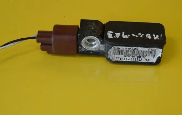 Ford Mondeo Mk III Airbag deployment crash/impact sensor 1S7T14B342AF