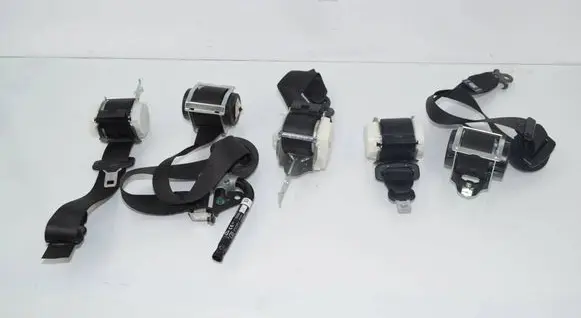 BMW 5 F10 F11 Front seatbelt 9164052 7247667 9163237