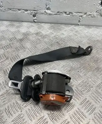 Opel Agila B Rear seatbelt C7026