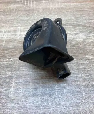 Volkswagen PASSAT B5 Horn signal 3B0951221A 703881157