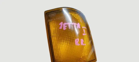 Volkswagen Jetta I Front indicator light 161953081 42612R6 42612