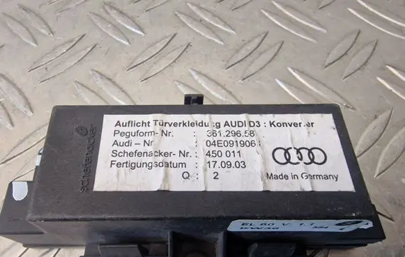 Audi A8 S8 D3 4E Door control unit/module 04E0919064