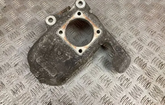 Maserati Quattroporte Front wheel hub 288225061