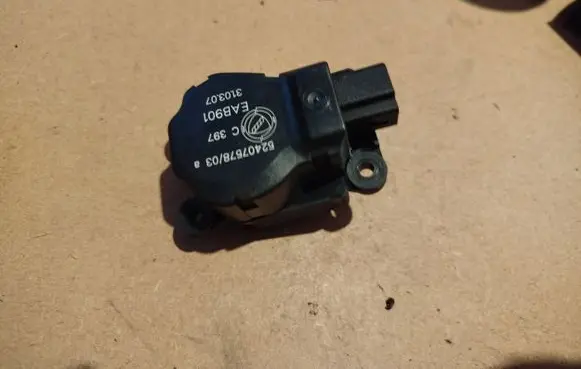 Alfa Romeo 159 Air flap motor/actuator 52407578 C397 310307