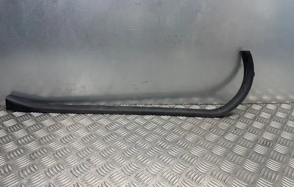 Nissan 350Z Front sill trim cover 769B5 76985CD000