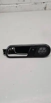 Seat Ibiza III (6L) Front door interior handle 9002067