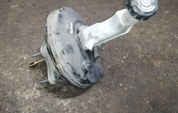 Renault Modus Brake booster 8200249245