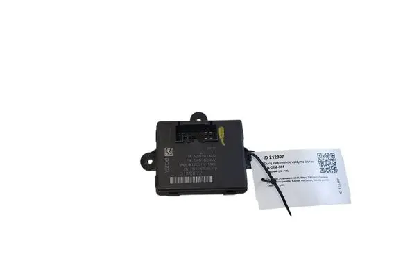 Volvo V40 Door control unit/module 31343872